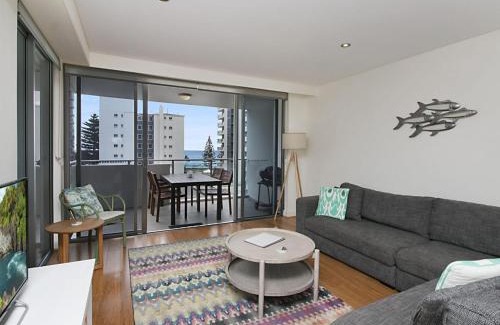 Coolangatta Apartment | Eden Apartments Unit 502