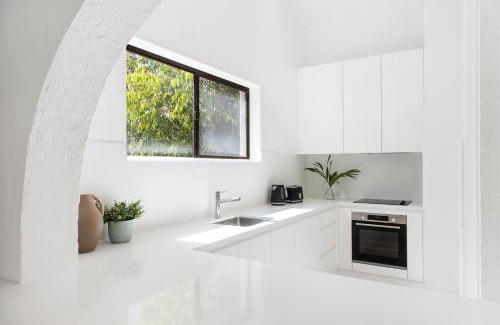 Noosa Heads House | Elegant Family Retreat, Little Cove
