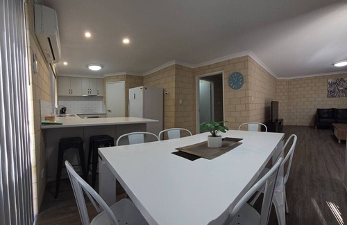 Esperance Apartment | Esperance Stay By The Sea