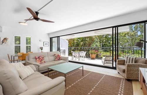 Noosa Heads House | Family Charm, Just Steps to the Beach
