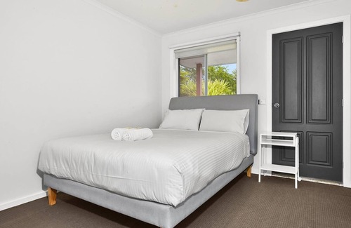 Maribyrnong House | Family Haven: Your Home Away from Home!