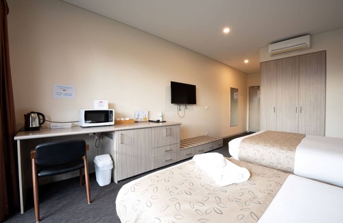 Lauderdale Hotel | Foreshore Hotel