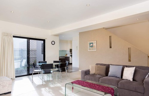 Cowes House | Getaway on Church Phillip Island Cowes