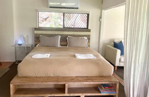 Eagle Heights Apartment | Gin's Rainforest stay -pet friendly