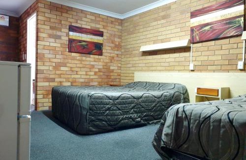 Glen Innes Hotel | Glen Innes Lodge Motel