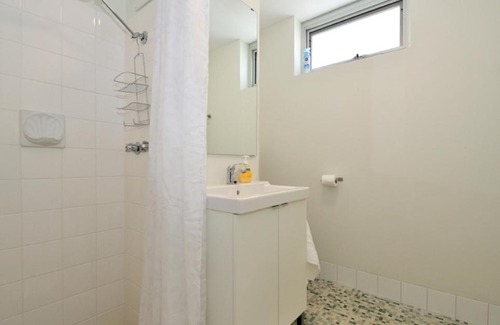 Fremantle Apartment | Harbour Breeze - Central Fremantle Apartment