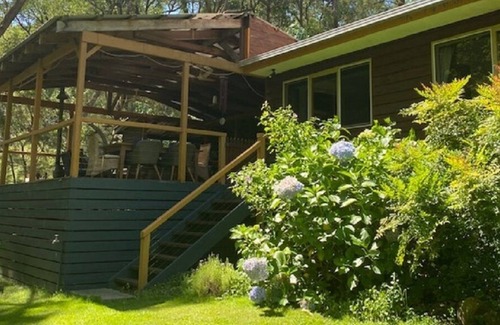Yarra Junction House | Hearse Creek House in the Yarra Valley