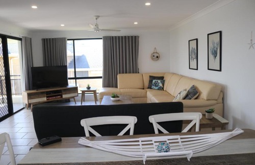 Forster Apartment | Hi Surf Unit 3, 92 Head St, Forster