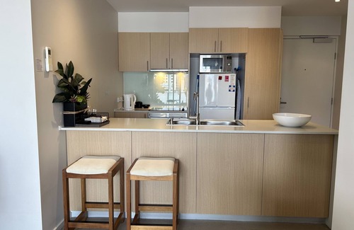 Hobart Central Business District Apartment | Hobart Inner City Apartment . Close to Salamanca Mona ferry terminal and North