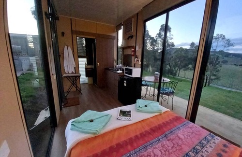 Dixons Creek House | House ∙ 1 bedroom ∙ 2 guests