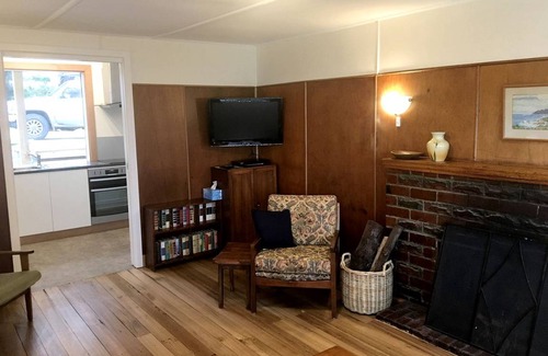 Spring Beach House | House ∙ 1 bedroom ∙ 7 guests