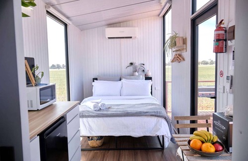 Hallett House | House ∙ 1 bedroom ∙ 2 guests