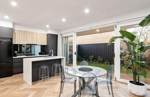 Williamstown House | House ∙ 2 bedrooms ∙ 4 guests