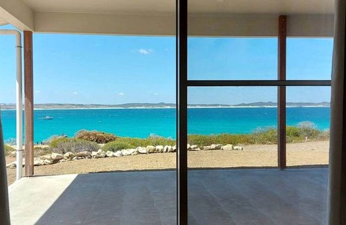 Newland House | House ∙ 2 bedrooms ∙ 4 guests