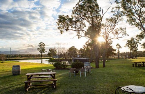 Lovedale House | House ∙ 2 bedrooms ∙ 4 guests