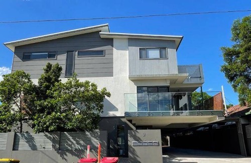 Upper Mount Gravatt House | House ∙ 3 bedrooms ∙ 6 guests