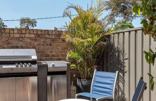 Mollymook Beach House | House ∙ 3 bedrooms ∙ 7 guests