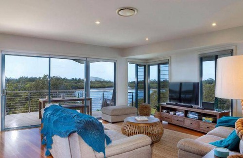 Tea Gardens House | House ∙ 3 bedrooms ∙ 6 guests