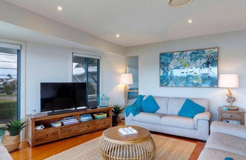 Tea Gardens House | House ∙ 3 bedrooms ∙ 6 guests