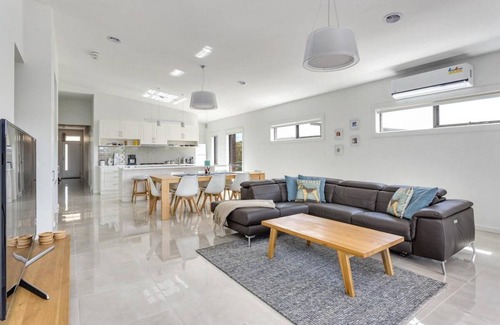 Sorrento House | House ∙ 3 bedrooms ∙ 8 guests
