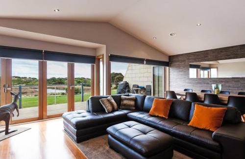 Torquay House | House ∙ 4 bedrooms ∙ 10 guests