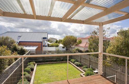 Torquay House | House ∙ 4 bedrooms ∙ 10 guests
