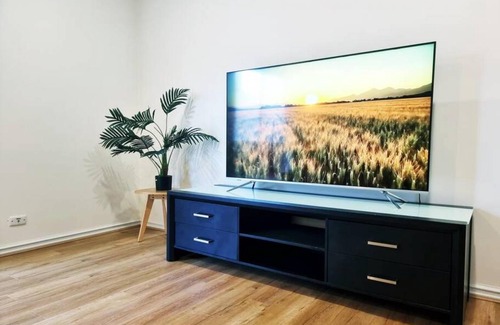 Maribyrnong House | House ∙ 4 bedrooms ∙ 14 guests