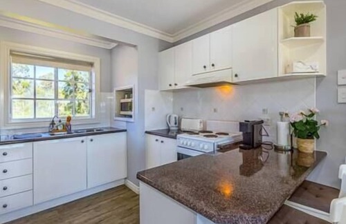 Tamborine Apartment | Hunters Hill Tamborine Village