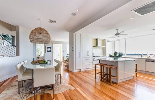 Castaways Beach House | Indulge at Iluka, Castaways Beach