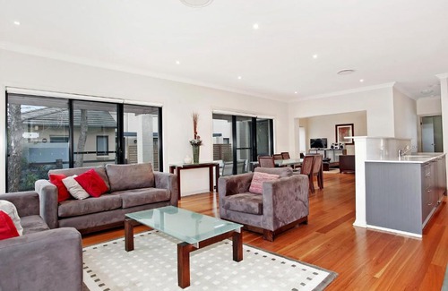 Pokolbin House | Jacarandas Parkview