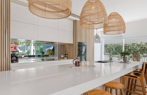 Noosa Heads House | Key Court 17 - waterfront