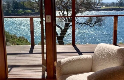 Kiama House | Kiama beachfront house with stunning ocean views.