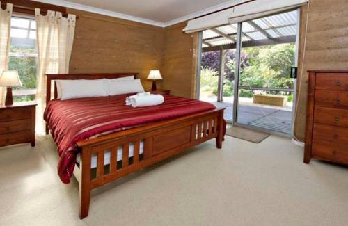 Margaret River House | Kingfisher - Pet Friendly - Margaret River