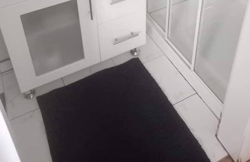 Sandy Bay Apartment | Knowledge Lodge, cozy studio apartment 11