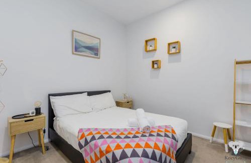 West End Apartment | KOZYGURU WEST END 10 MINS TO CITY 1 BED APT + FREE PARKING QWE017