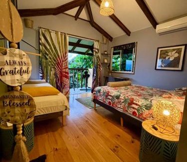 Taiarapu-Est Ski Chalet | Les Chalets de Afaahiti - Fare Keanu