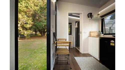 Sailors Hill House | Longmore Retreat by Tiny Away