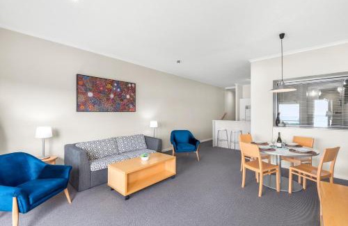 Lorne Apartment | Lorne beach views at the cumberland