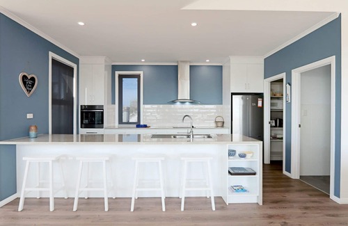 Waterhouse House | Love Shack - Location and views this property has it all
