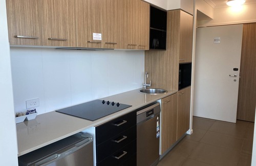 Mackay Apartment | Lovely 1-bedroom in the Heart of Mackay w/Pool
