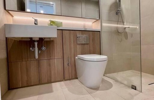 Westmead Apartment | Lovely 1 bedroom with free park in Westmead