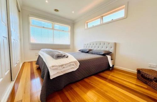 Reservoir House | Lovely Home