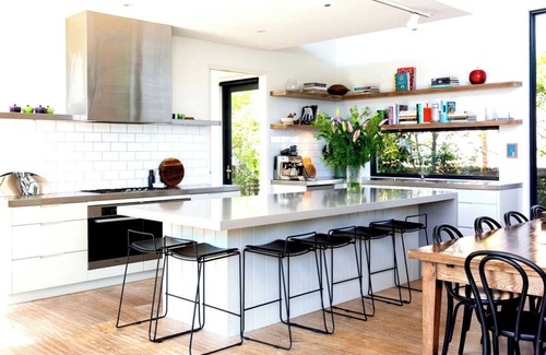 Glen Iris House | Luxury Villas Kellenera (With Heated Pool and Car Parking)