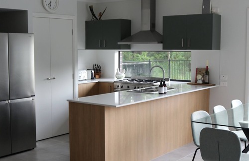 Bellbird House | * Maison Du Vin* Hunter Valley retreat, 5 minutes to award-winning wineries.