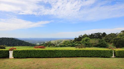 Maleny Hotel | Maleny Views Motel