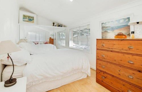 The Entrance House | Manning Pool House