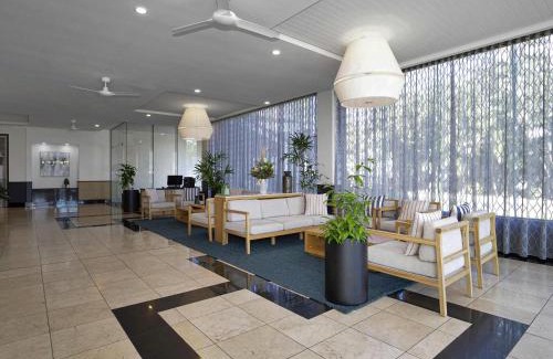 Mackay Harbour Hotel | Mantra Mackay