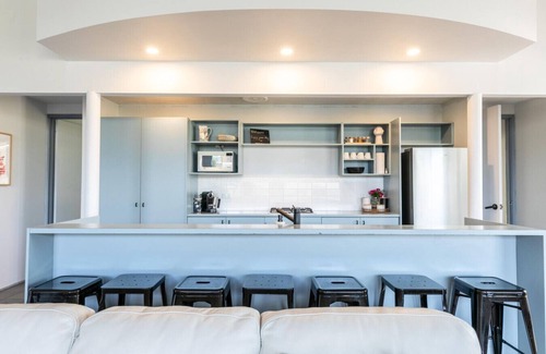 Ocean Grove House | Marlin House - Pet friendly - Sleeps 8
