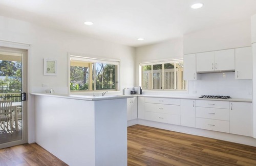 Mollymook Beach House | McGrath welcome's you to Mitchellmook