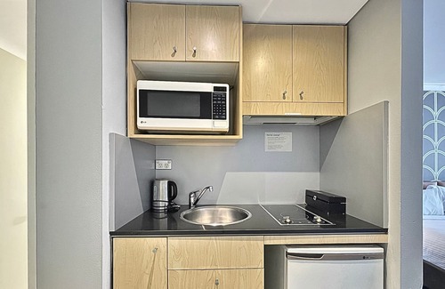 Haymarket Apartment | MetaWiseBnB|Sydney|Haymarket King Studio On George St